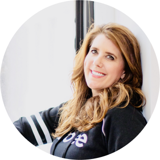 Nichole Lowe founder of Zoee, an all-in-one coaching software